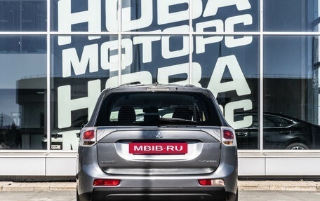 Mitsubishi Outlander III рестайлинг 3, 2012 год, 1 200 000 рублей, 4 фотография