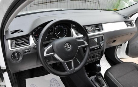 Skoda Rapid I, 2016 год, 1 250 000 рублей, 10 фотография