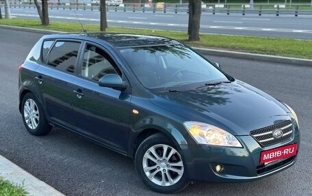KIA cee'd I рестайлинг, 2008 год, 850 000 рублей, 5 фотография