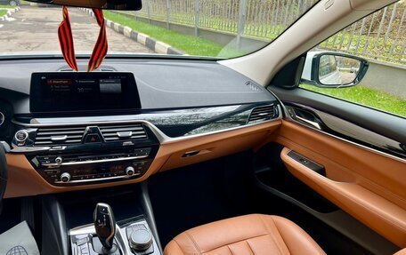 BMW 6 серия, 2018 год, 3 230 000 рублей, 5 фотография