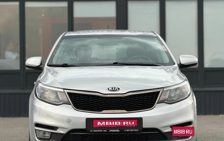 KIA Rio III рестайлинг, 2016 год, 960 000 рублей, 2 фотография