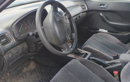 Honda Accord VII рестайлинг, 1998 год, 90 000 рублей, 7 фотография