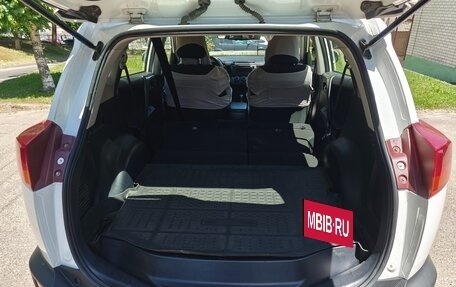 Toyota RAV4, 2013 год, 1 800 000 рублей, 9 фотография