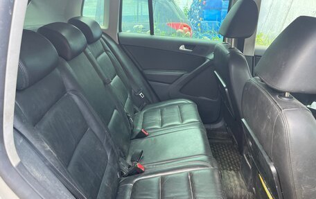 Volkswagen Tiguan I, 2011 год, 815 000 рублей, 6 фотография