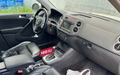 Volkswagen Tiguan I, 2011 год, 815 000 рублей, 7 фотография