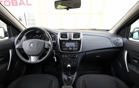 Renault Sandero II рестайлинг, 2015 год, 975 000 рублей, 10 фотография