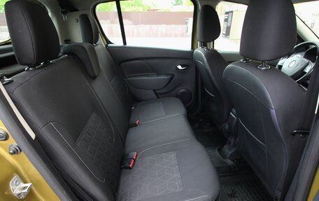 Renault Sandero II рестайлинг, 2015 год, 975 000 рублей, 17 фотография