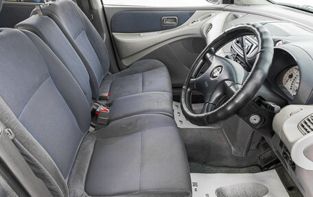 Nissan Tino, 2002 год, 339 000 рублей, 9 фотография