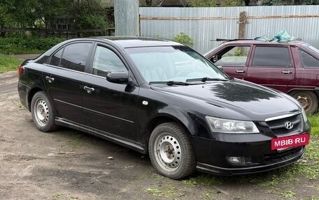 Hyundai Sonata VI, 2006 год, 300 000 рублей, 2 фотография