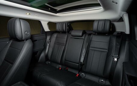 Land Rover Range Rover Evoque II, 2025 год, 6 050 000 рублей, 16 фотография