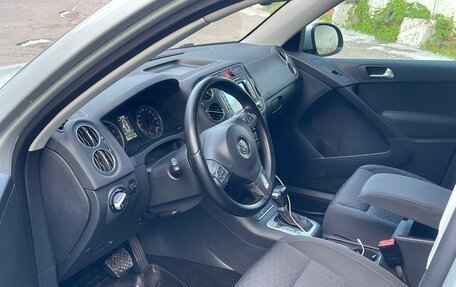 Volkswagen Tiguan I, 2010 год, 945 000 рублей, 20 фотография