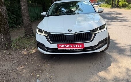 Skoda Octavia IV, 2020 год, 2 490 000 рублей, 4 фотография