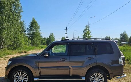 Mitsubishi Pajero IV, 2011 год, 2 100 000 рублей, 5 фотография