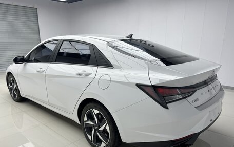 Hyundai Elantra, 2021 год, 1 715 000 рублей, 2 фотография