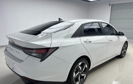 Hyundai Elantra, 2021 год, 1 715 000 рублей, 4 фотография
