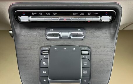 Mercedes-Benz V-Класс, 2024 год, 8 199 000 рублей, 10 фотография