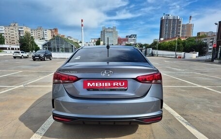 Hyundai Solaris II рестайлинг, 2021 год, 1 680 000 рублей, 3 фотография