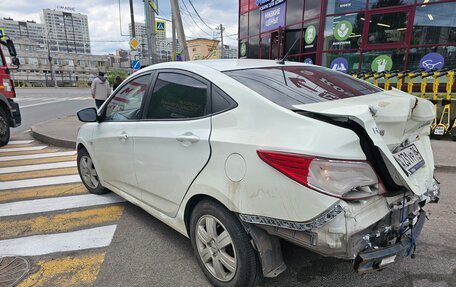 Hyundai Solaris II рестайлинг, 2015 год, 355 000 рублей, 7 фотография