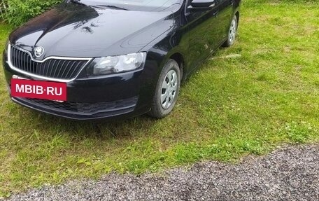 Skoda Rapid I, 2018 год, 1 450 000 рублей, 4 фотография
