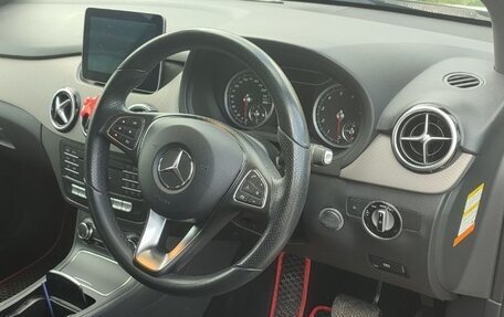 Mercedes-Benz B-Класс, 2017 год, 1 400 000 рублей, 9 фотография