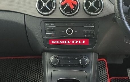 Mercedes-Benz B-Класс, 2017 год, 1 400 000 рублей, 17 фотография