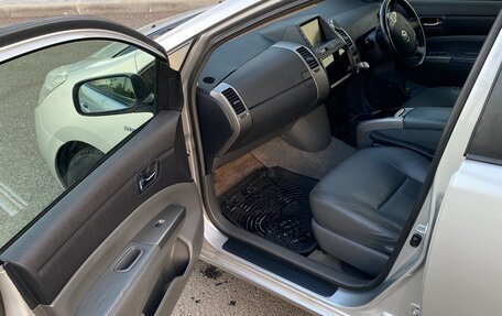 Toyota Prius, 2006 год, 635 000 рублей, 13 фотография