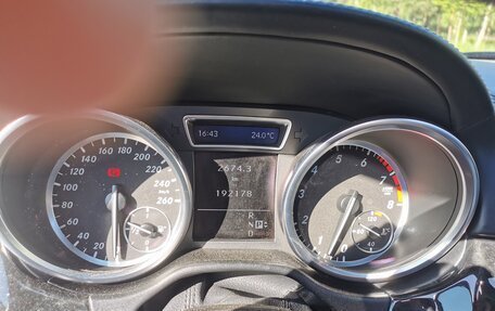 Mercedes-Benz M-Класс, 2012 год, 2 300 000 рублей, 6 фотография