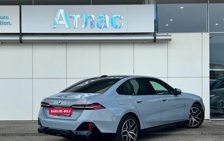 BMW 5 серия, 2025 год, 7 890 000 рублей, 2 фотография