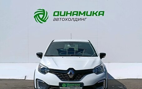 Renault Kaptur I рестайлинг, 2019 год, 1 560 000 рублей, 2 фотография