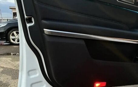 Mercedes-Benz E-Класс, 2013 год, 2 300 000 рублей, 10 фотография