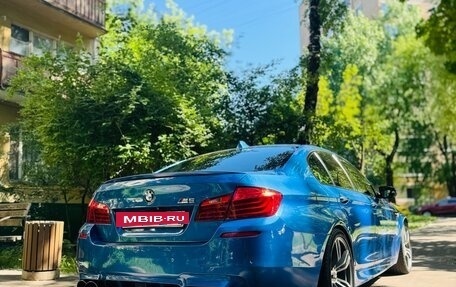 BMW M5, 2012 год, 3 300 000 рублей, 4 фотография