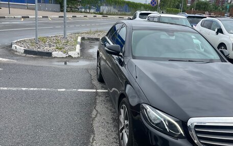 Mercedes-Benz E-Класс, 2020 год, 2 580 808 рублей, 3 фотография