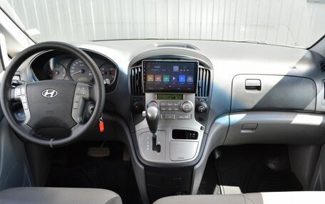 Hyundai Grand Starex Grand Starex I рестайлинг 2, 2009 год, 1 299 999 рублей, 11 фотография