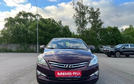 Hyundai Solaris II рестайлинг, 2012 год, 690 000 рублей, 2 фотография