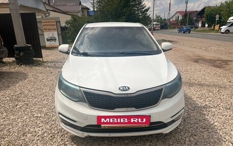 KIA Rio III рестайлинг, 2017 год, 450 000 рублей, 2 фотография