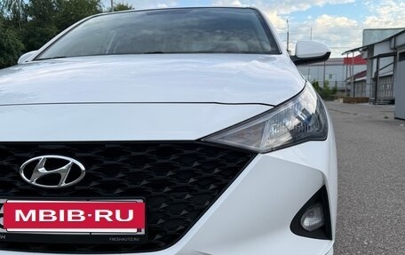 Hyundai Solaris II рестайлинг, 2021 год, 1 590 000 рублей, 14 фотография