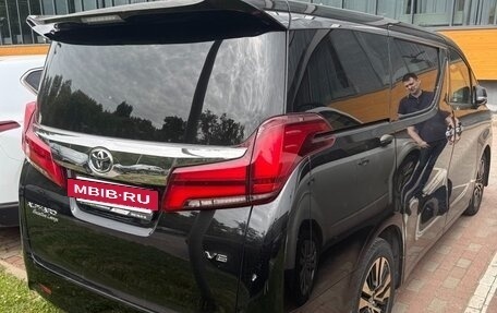 Toyota Alphard III, 2019 год, 4 100 000 рублей, 4 фотография