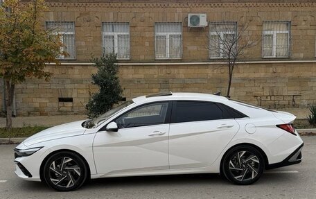 Hyundai Elantra, 2022 год, 1 470 000 рублей, 3 фотография