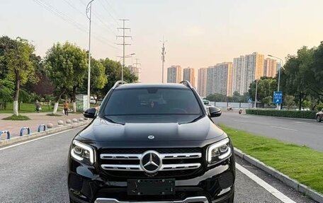 Mercedes-Benz GLB, 2022 год, 3 550 000 рублей, 2 фотография