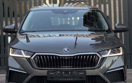 Skoda Octavia IV, 2023 год, 2 170 000 рублей, 2 фотография