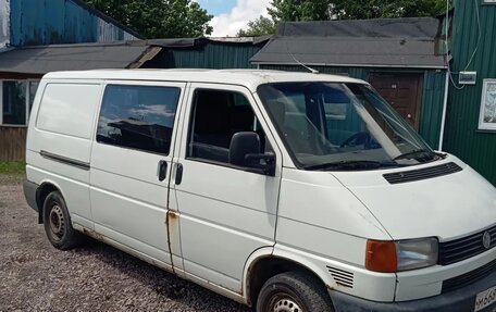Volkswagen Transporter T4, 1996 год, 350 000 рублей, 2 фотография