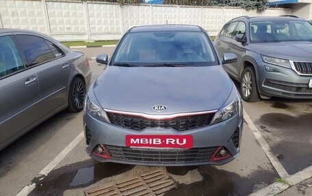 KIA Rio IV, 2020 год, 1 800 000 рублей, 2 фотография