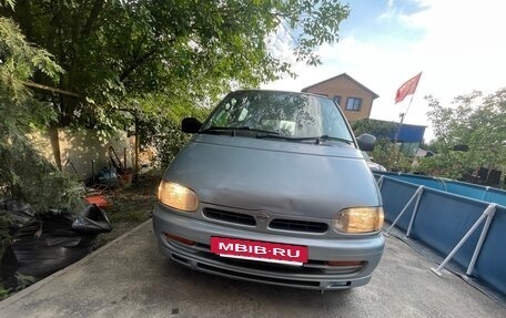 Nissan Serena I, 1997 год, 210 000 рублей, 2 фотография