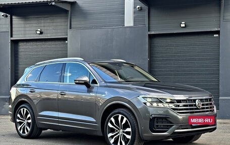 Volkswagen Touareg III, 2018 год, 5 550 000 рублей, 7 фотография
