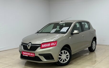 Renault Sandero II рестайлинг, 2020 год, 980 000 рублей, 1 фотография