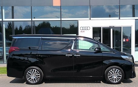 Toyota Alphard III, 2017 год, 3 250 000 рублей, 4 фотография