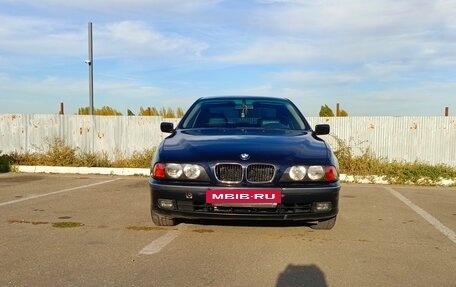 BMW 5 серия, 2000 год, 600 000 рублей, 3 фотография