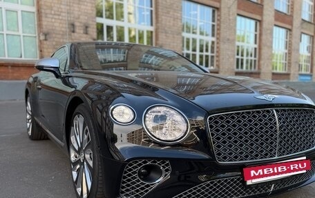 Bentley Continental GT III, 2023 год, 31 000 000 рублей, 2 фотография