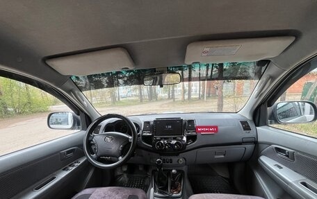 Toyota Hilux VII, 2010 год, 1 720 000 рублей, 7 фотография