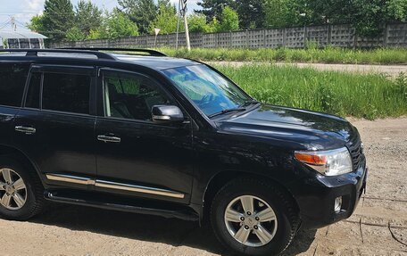 Toyota Land Cruiser 200, 2014 год, 3 550 000 рублей, 2 фотография